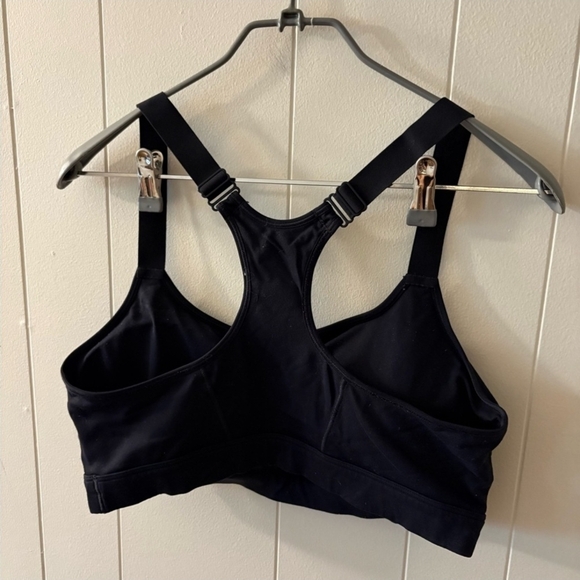 Under Armour Black High-Impact Sports Bra with Racerback - Picture 6 of 9